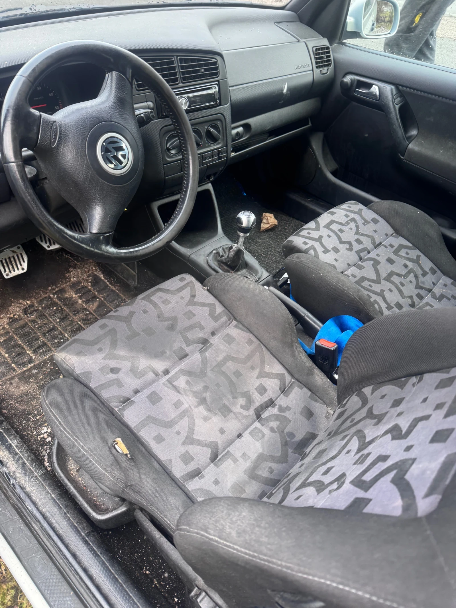 VW Golf 1.9TDI 110k.c - изображение 5