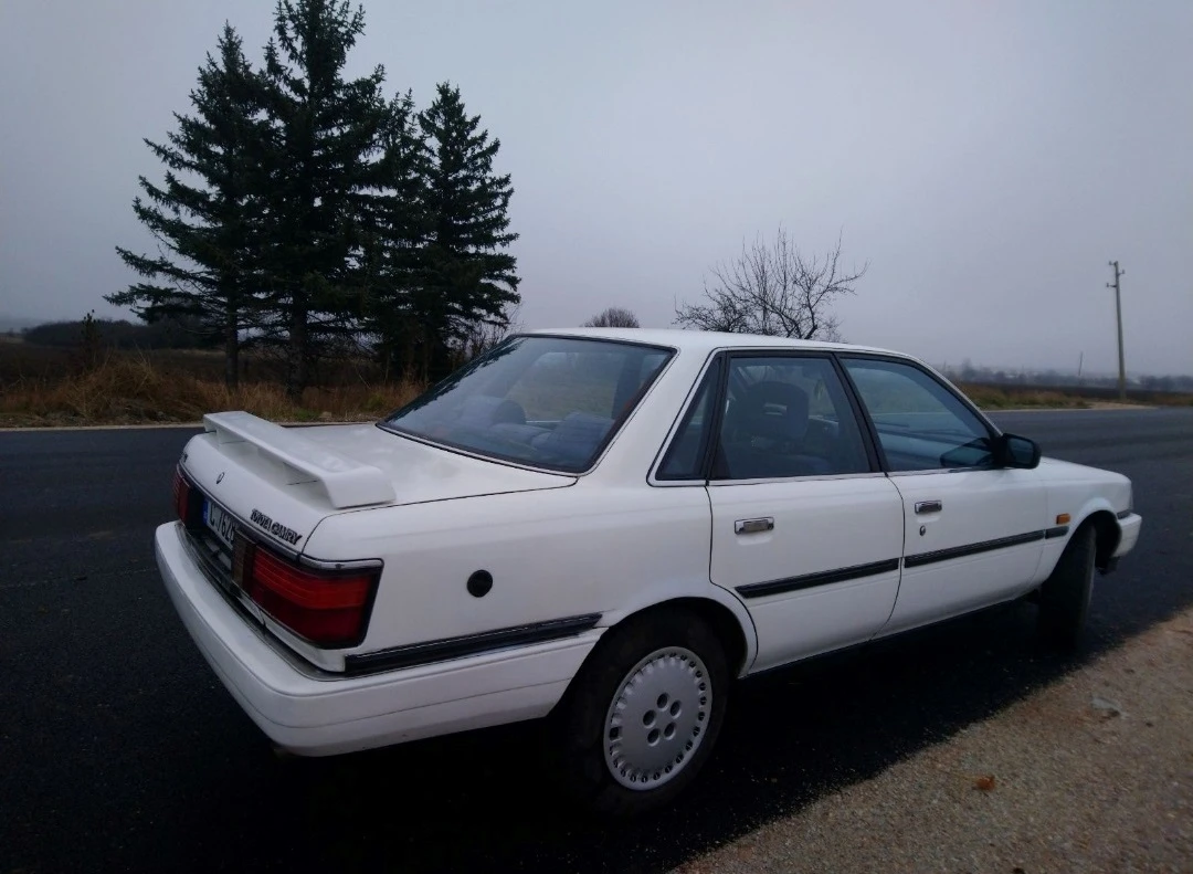 Toyota Camry  - изображение 4