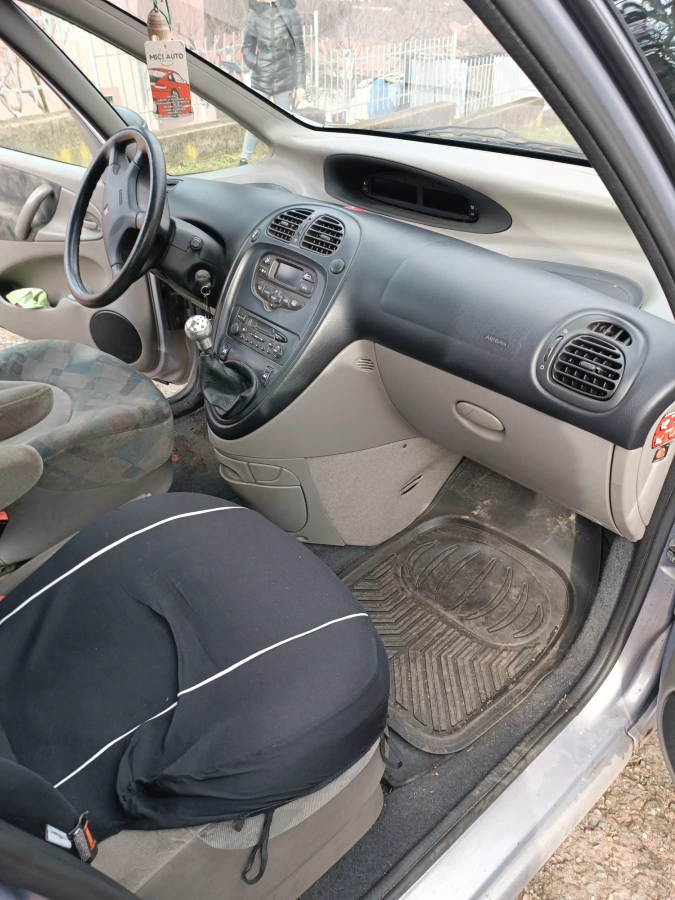 Citroen Xsara picasso 1.6 - изображение 9