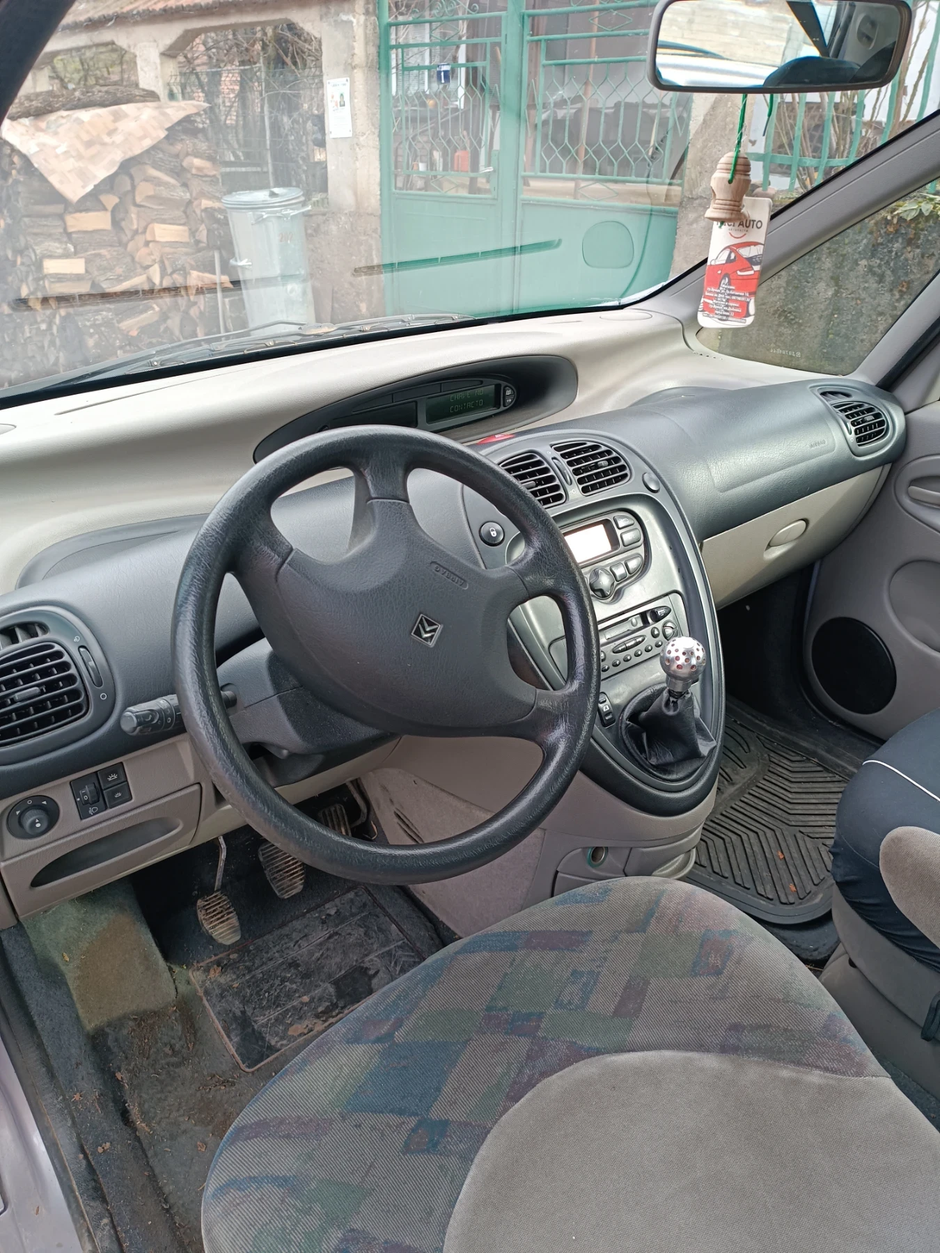 Citroen Xsara picasso 1.6 - изображение 6