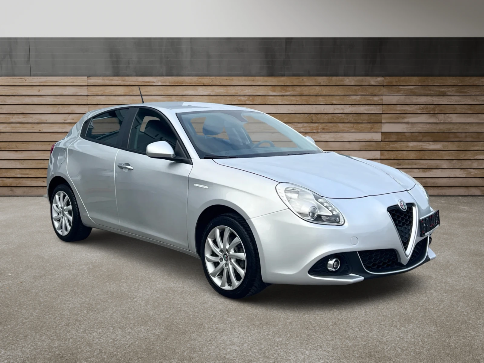 Alfa Romeo Giulietta 1.6JTD Автоматик ПРОЧЕТИ ОПИСАНИЕТО - изображение 3