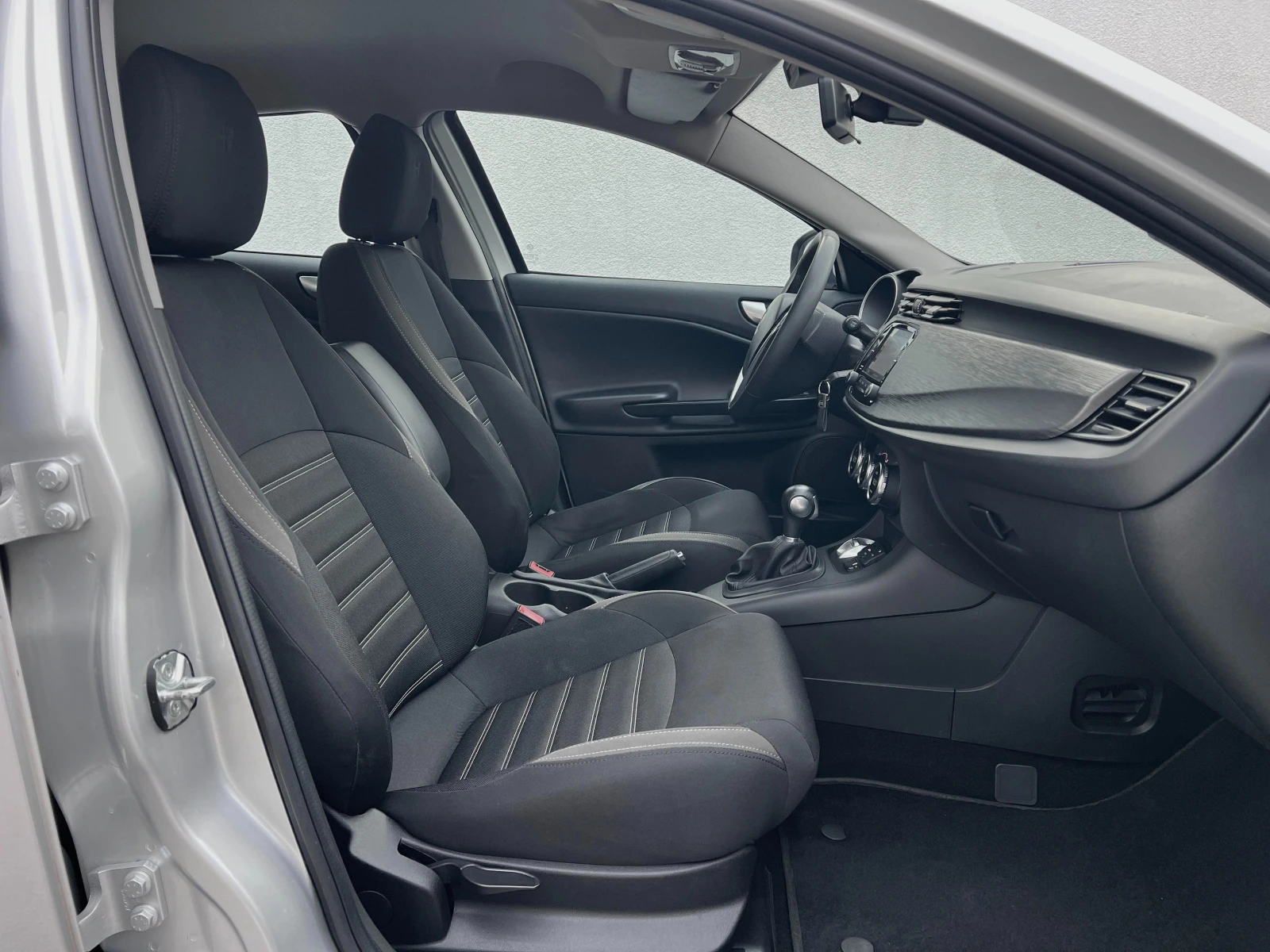 Alfa Romeo Giulietta 1.6JTD ��������� ������� ���������� | Mobile.bg � ����������� 11