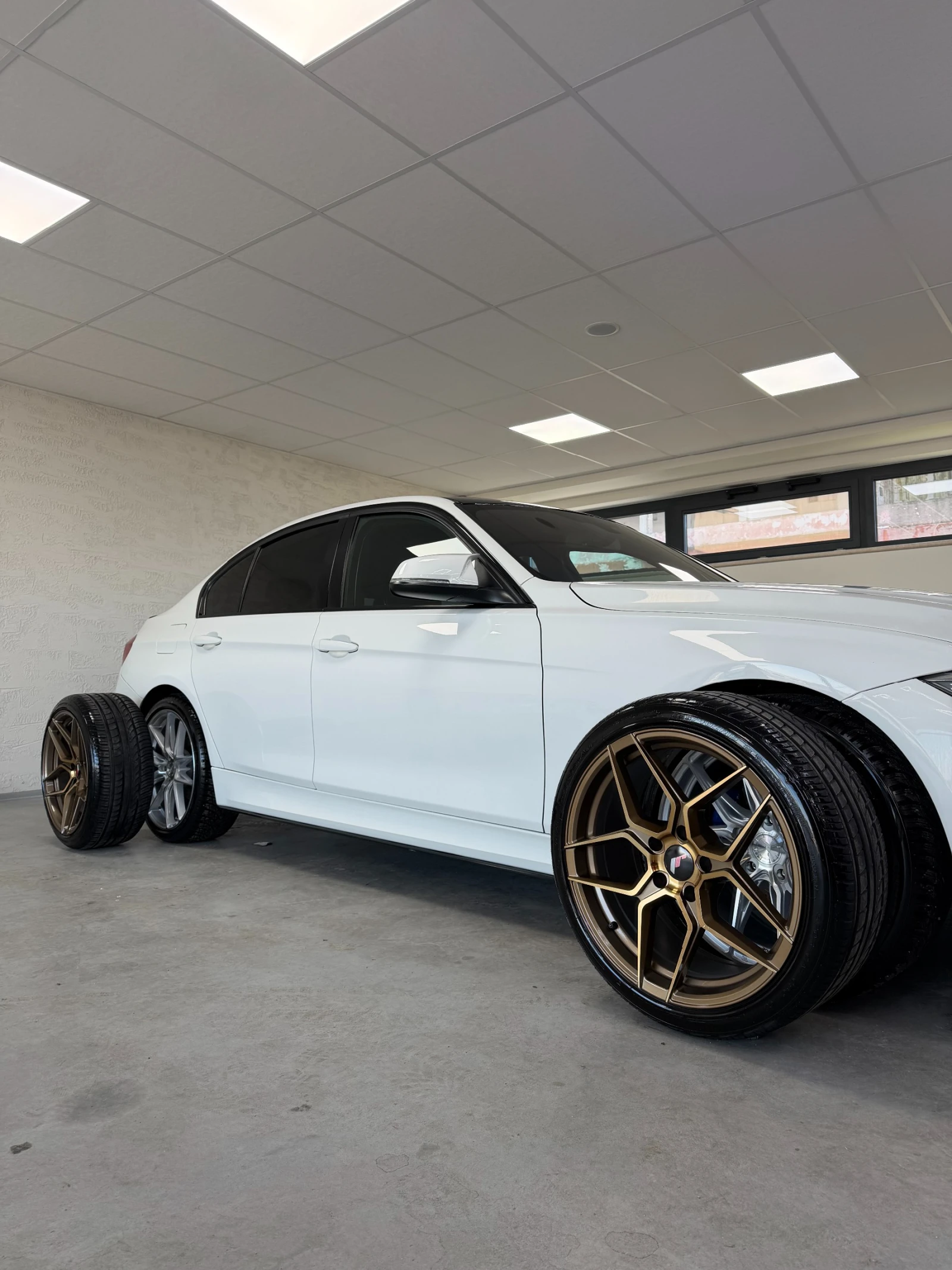 BMW 320 2.0i | Mobile.bg � ����������� 14