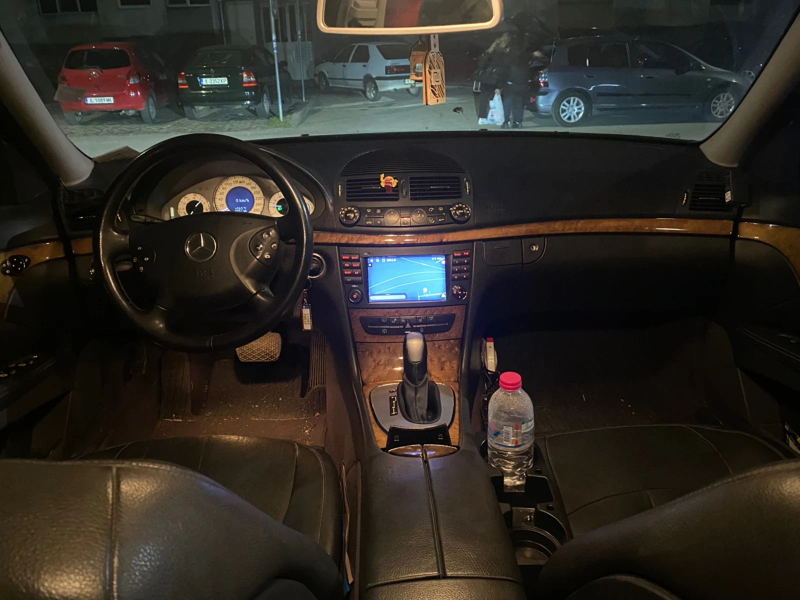 Mercedes-Benz E 280, снимка 7 - Автомобили и джипове - 53866465