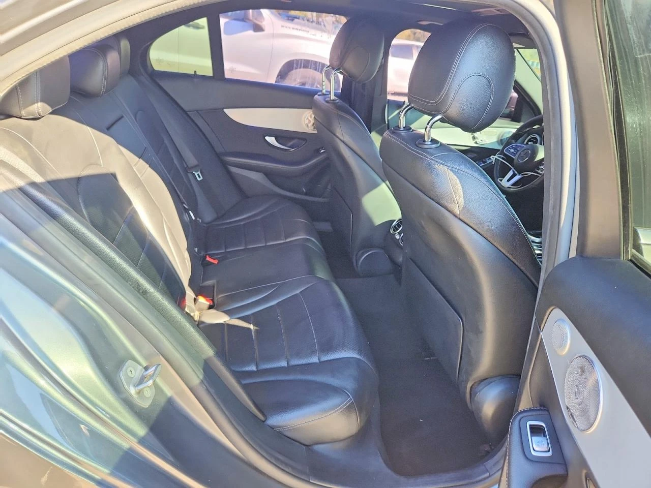 Mercedes-Benz C 300 | Mobile.bg � ����������� 9