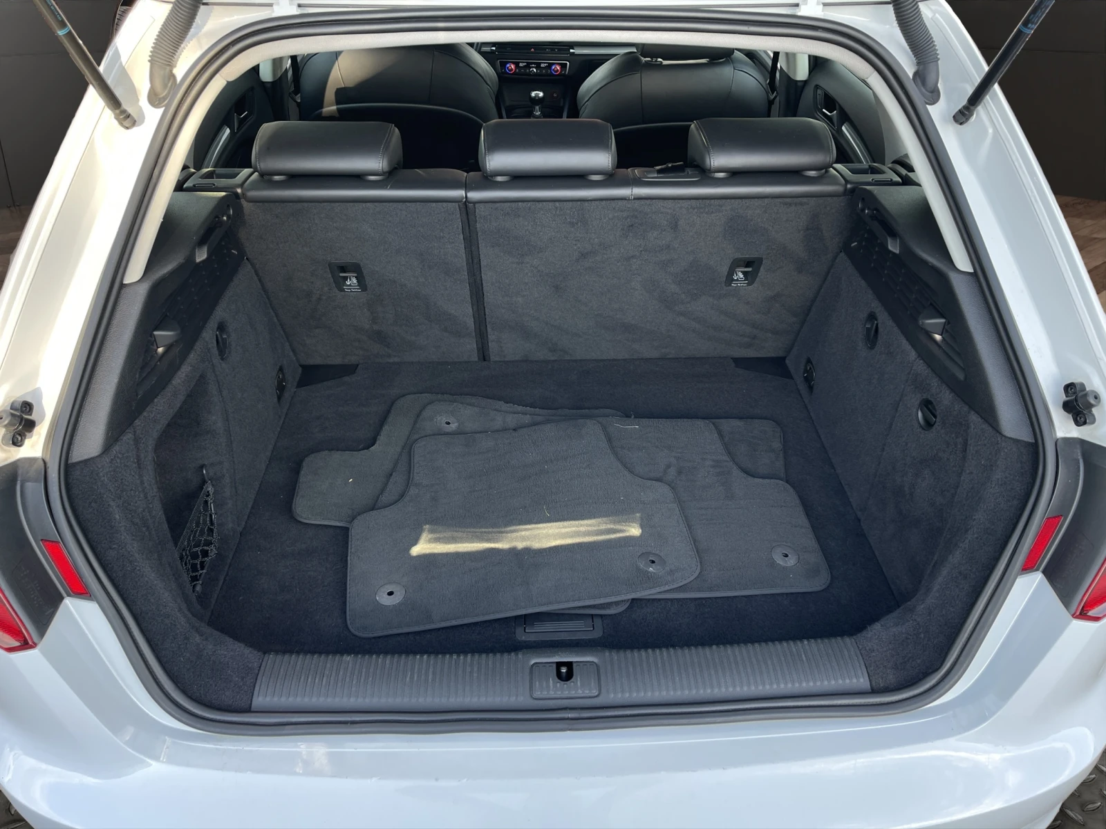 Audi A3 SPORTBACK 2.0TDI EDITION QUATTRO, снимка 15 - Автомобили и джипове - 54526483