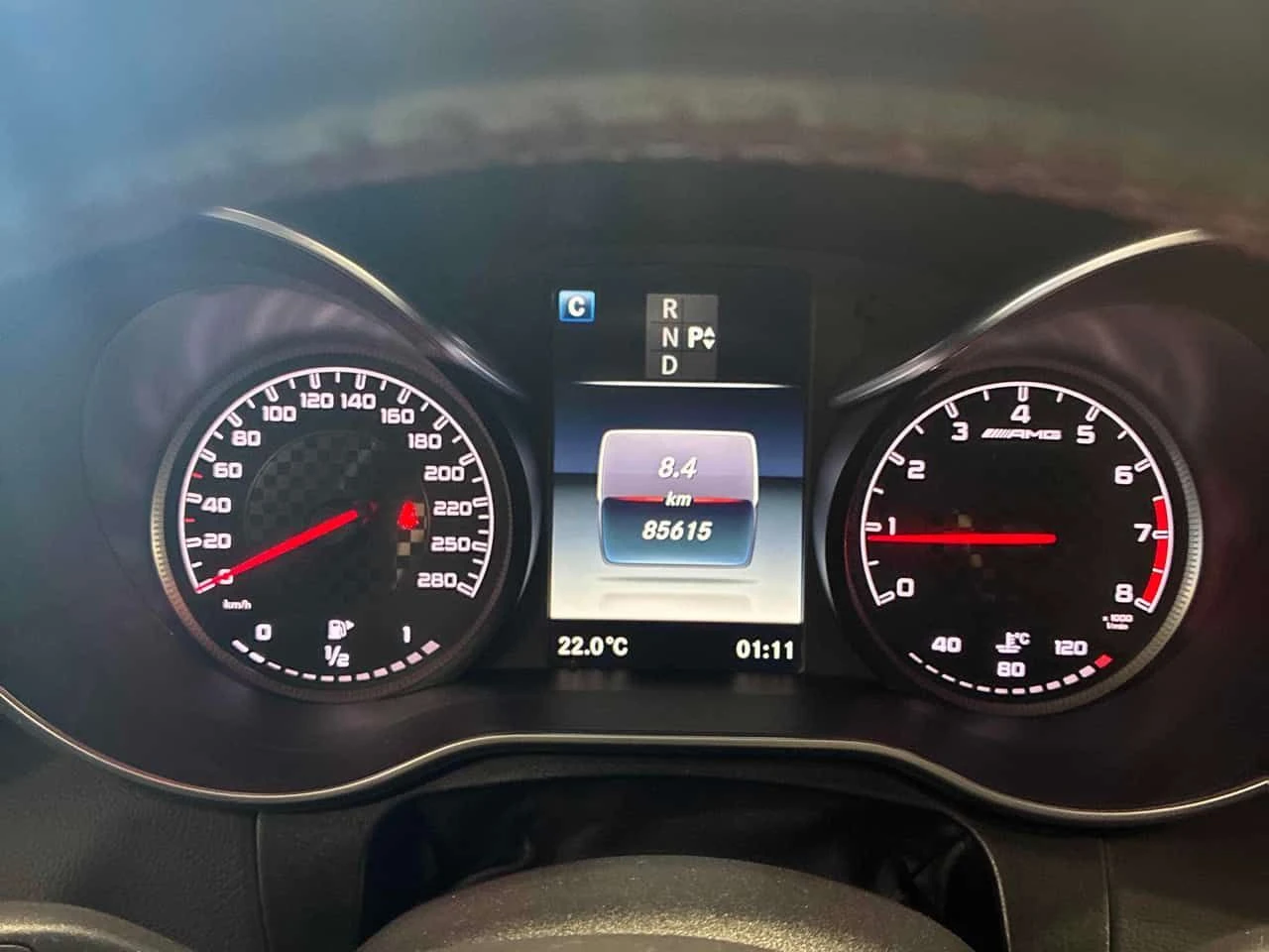 Mercedes-Benz C 43 AMG  | DISTRONIC | ALCANTARA | BURMESTER , снимка 13 - Автомобили и джипове - 54681007