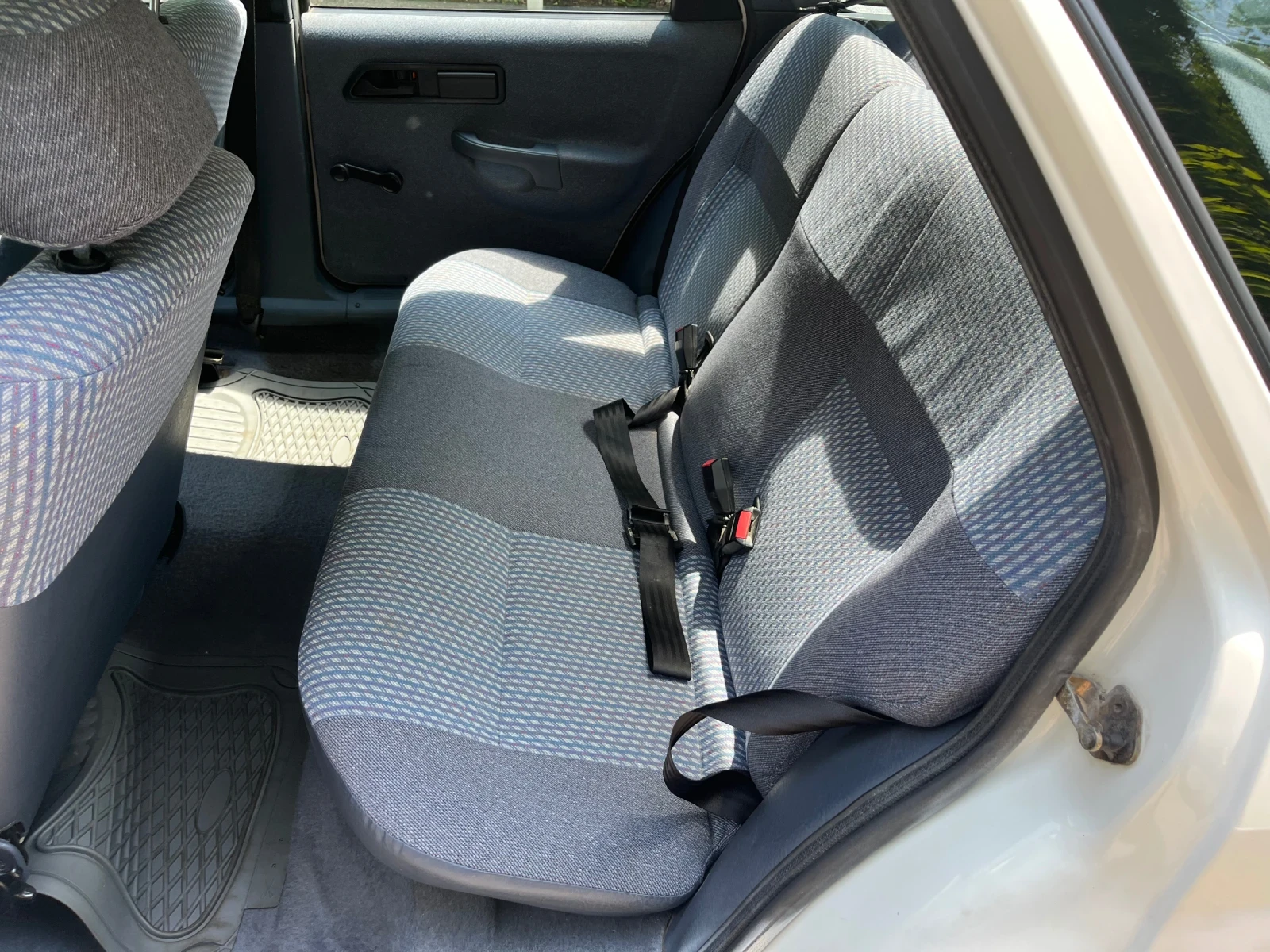 Ford Sierra, снимка 11 - Автомобили и джипове - 54797157