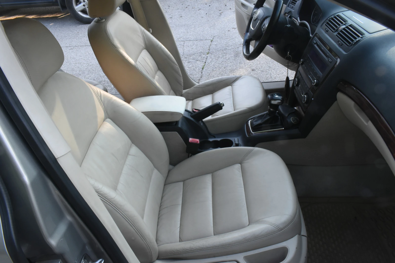 Skoda Octavia, снимка 11 - Автомобили и джипове - 55334289