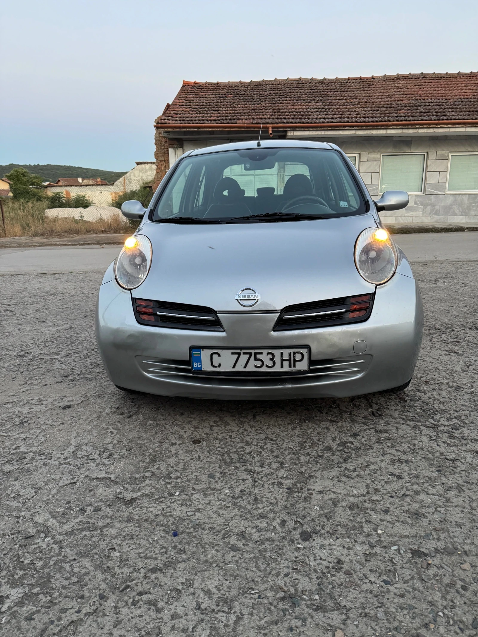 Nissan Micra