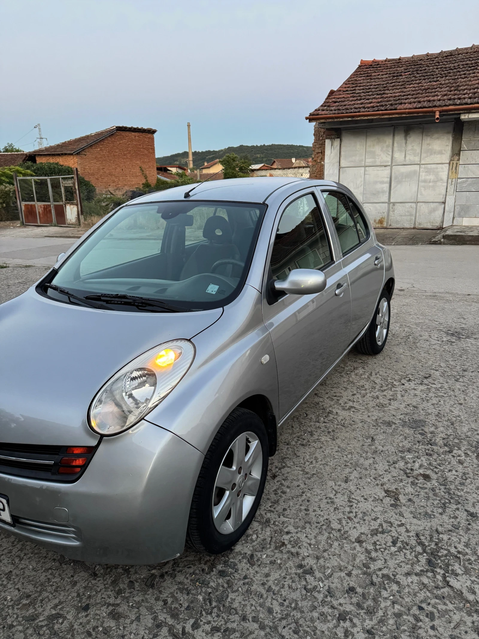 Nissan Micra, снимка 3 - Автомобили и джипове - 55559191