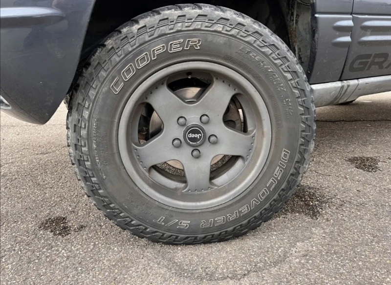 Jeep Grand cherokee, снимка 8 - Автомобили и джипове - 51382568