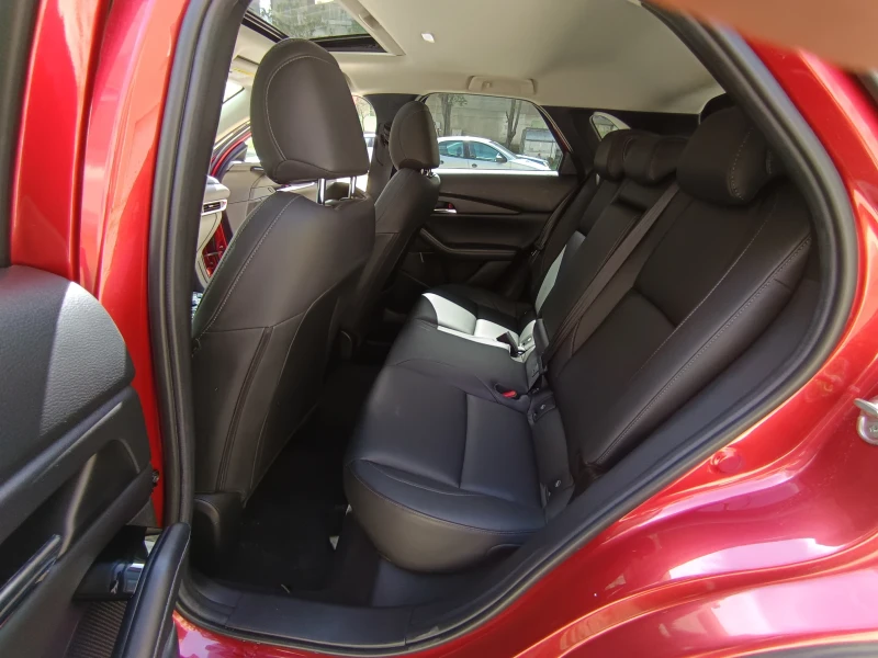 Mazda CX-30 2.5I AWD Preferred package, снимка 10 - Автомобили и джипове - 52463804