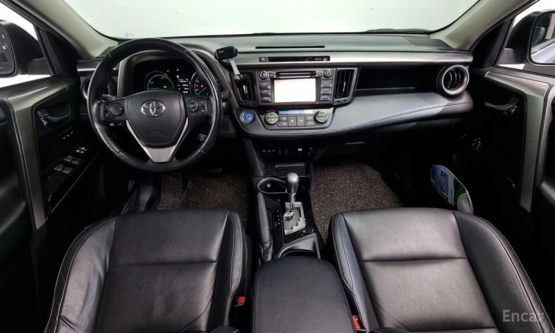 Toyota Rav4, снимка 7 - Автомобили и джипове - 52972878