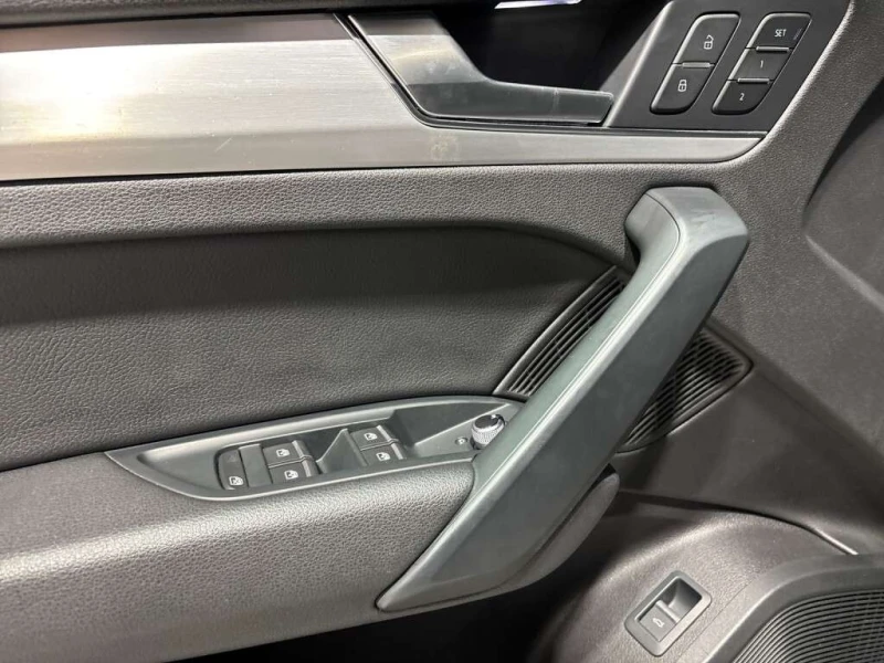 Audi Q5 * CARFAX * ЦЕНА ДО БГ, снимка 9 - Автомобили и джипове - 53391342