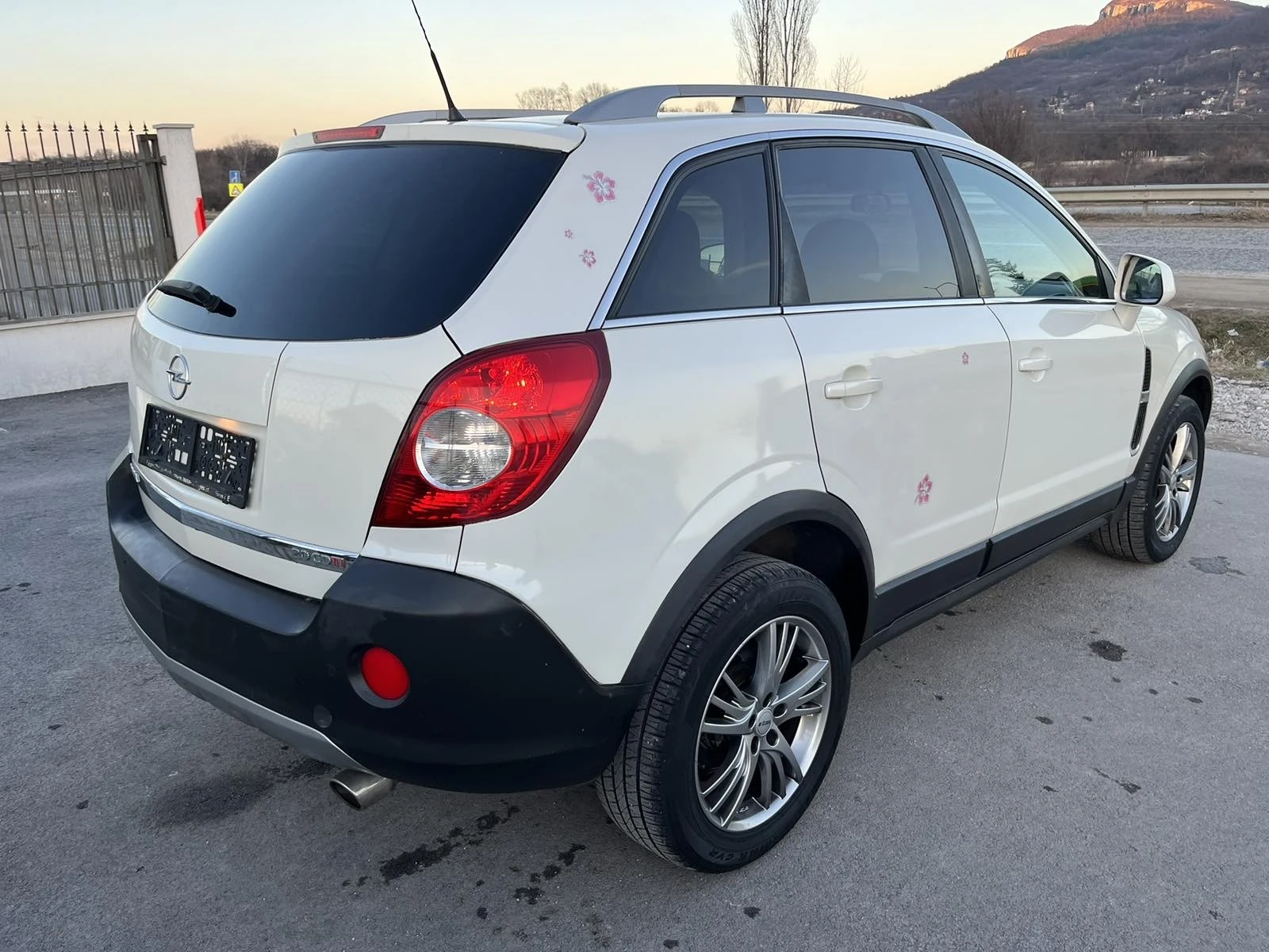 Opel Antara 2.0CDTI 150кс 4Х4 EURO 4 КЛИМАТРОНИК  - изображение 4