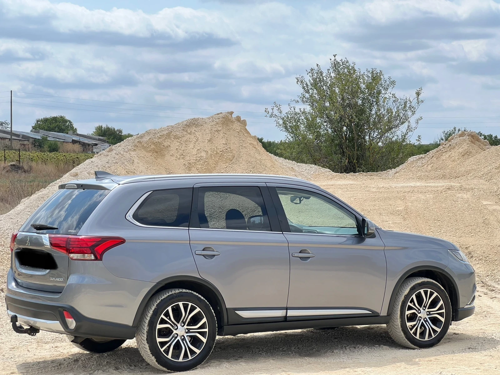Mitsubishi Outlander  - изображение 3