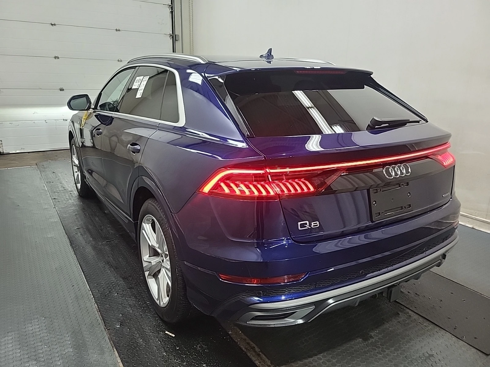 Audi Q8 PROGRESSIV * * CARFAX * * АВТО КРЕДИТ * *  - изображение 4