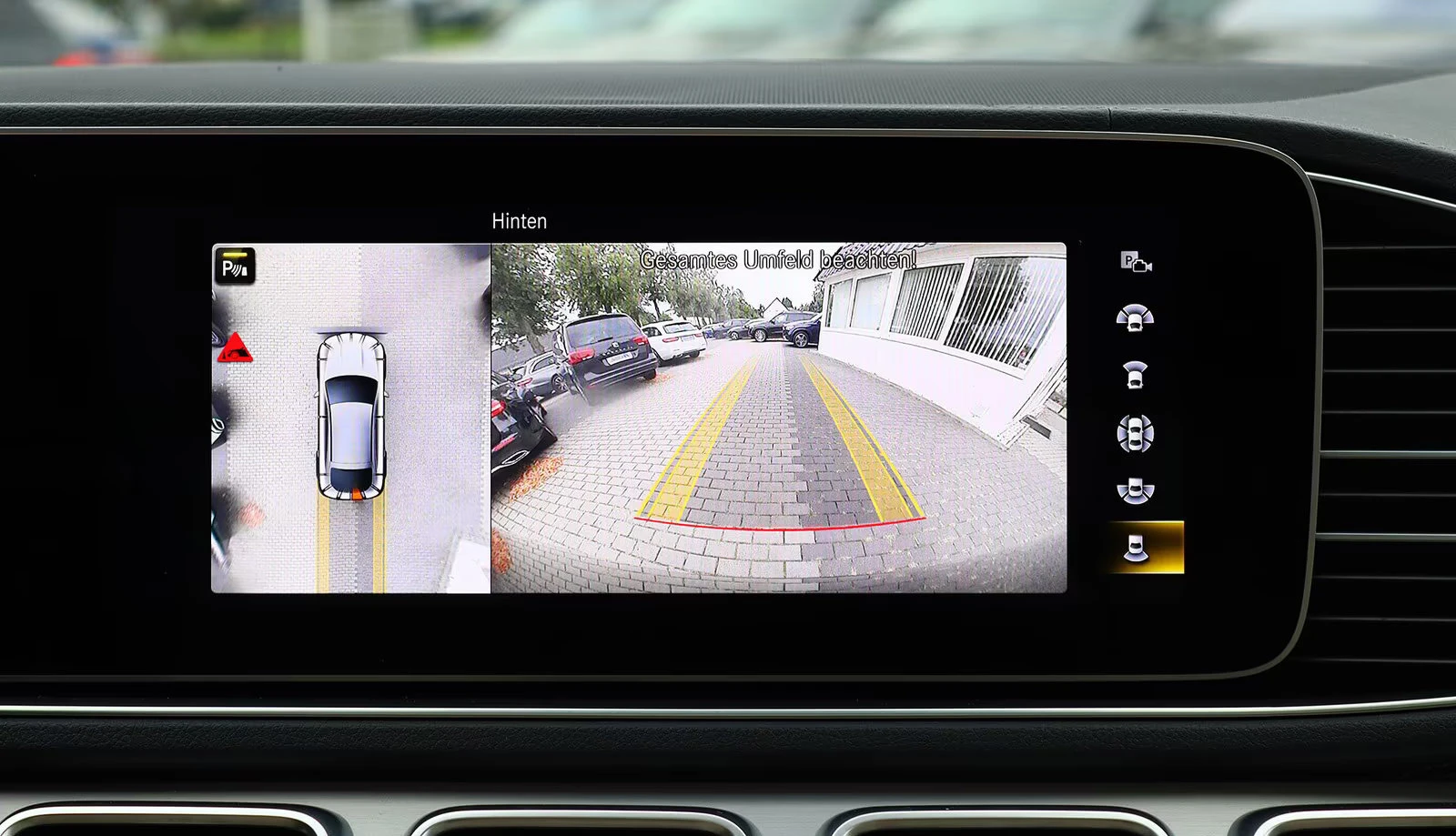 Mercedes-Benz GLE 350 d/COUPE/272HP/AMG/DISTR/PANO/MASSAGE/BURM/360/839g, снимка 11 - Автомобили и джипове - 53620871