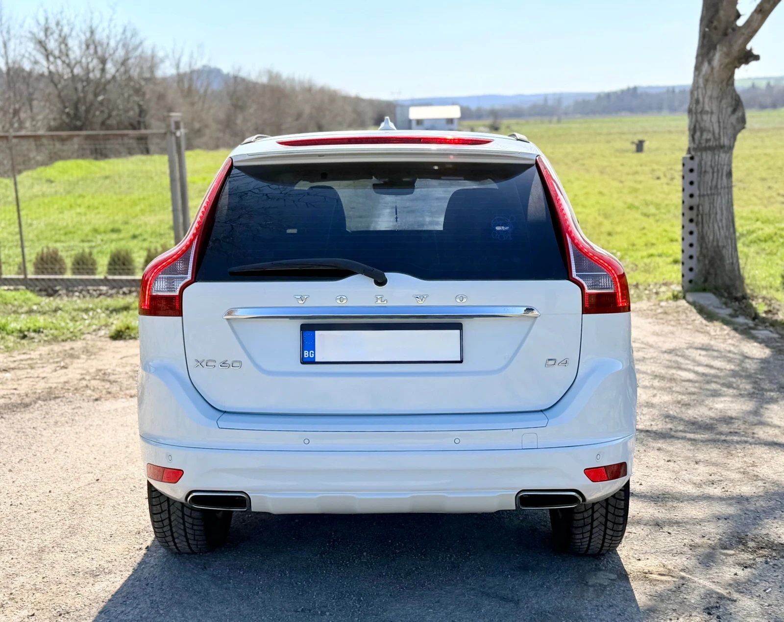 Volvo XC60 2.0D4 181 кс. * EURO 6* , * Start-STOP* , снимка 4 - Автомобили и джипове - 53827035