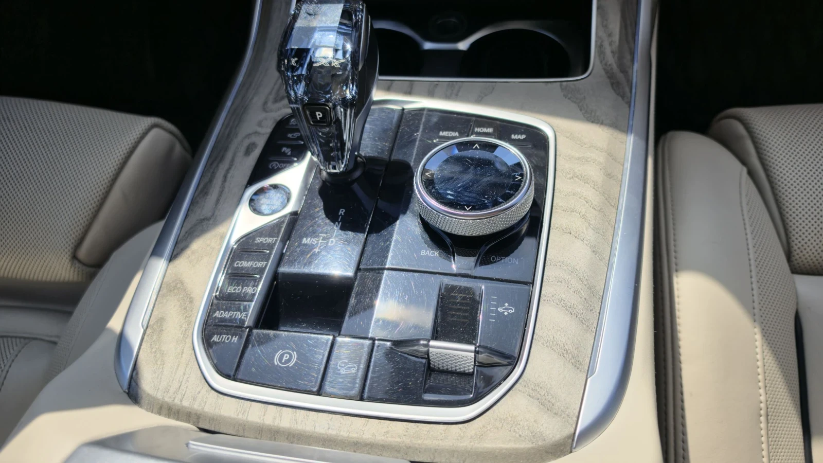 BMW X7 40i xDrive, MCAR, снимка 11 - Автомобили и джипове - 53836442