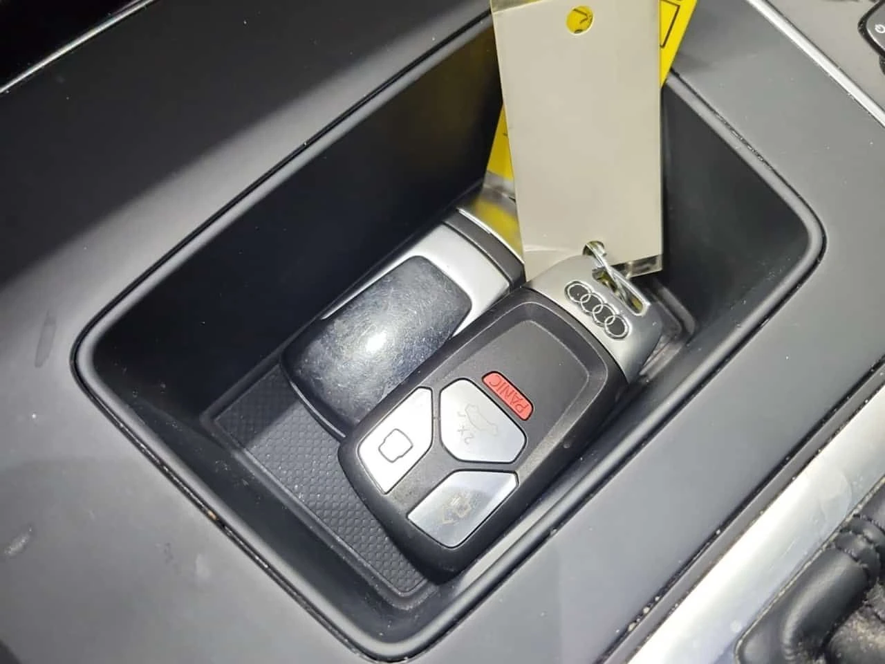 Audi Q5 * KOMFORT * ДИСТРОНИК* ПОДГРЕВ* КАМЕРА* , снимка 10 - Автомобили и джипове - 54053348