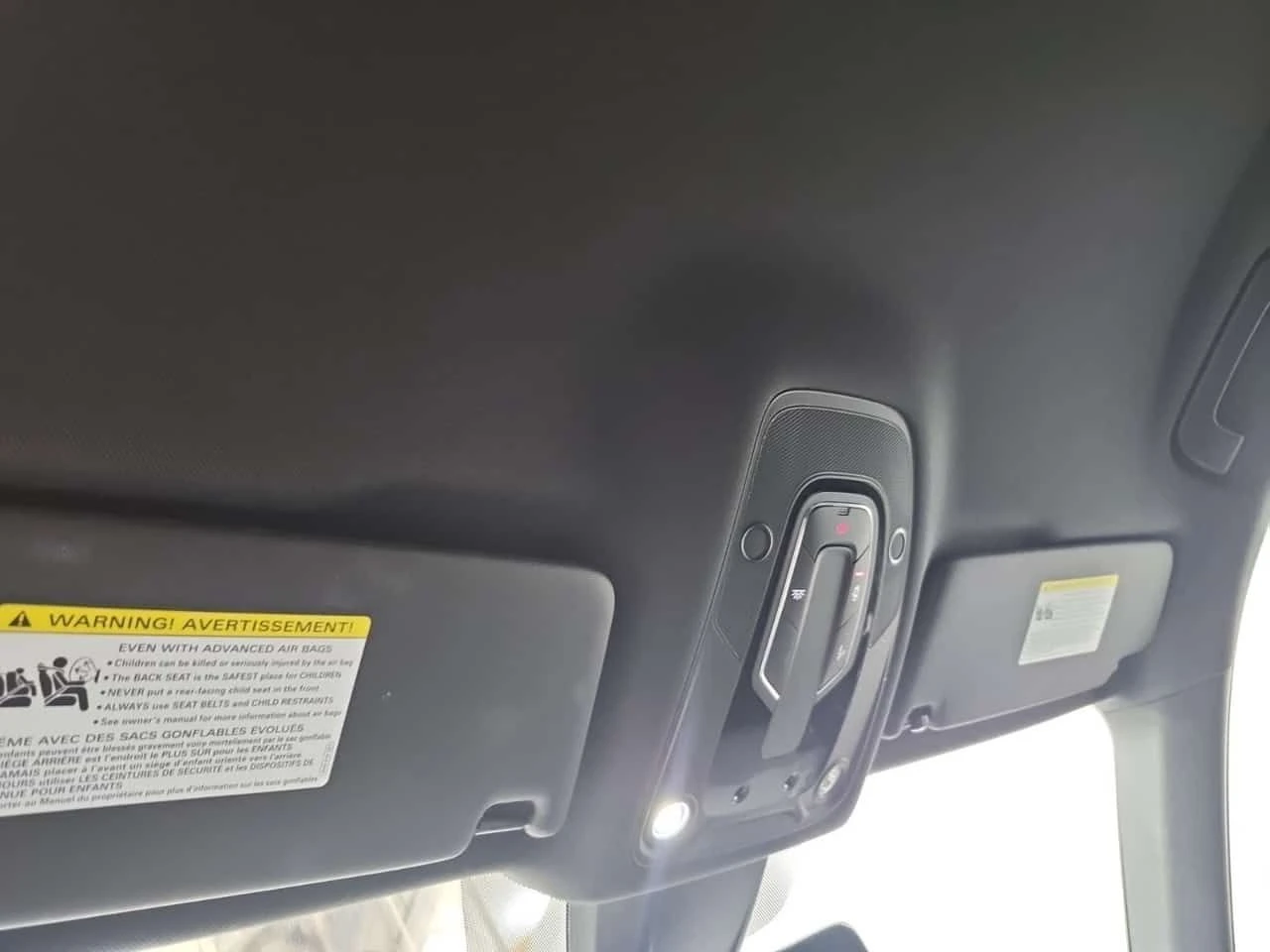 Audi Q5 * KOMFORT * ДИСТРОНИК* ПОДГРЕВ* КАМЕРА* , снимка 14 - Автомобили и джипове - 54053348