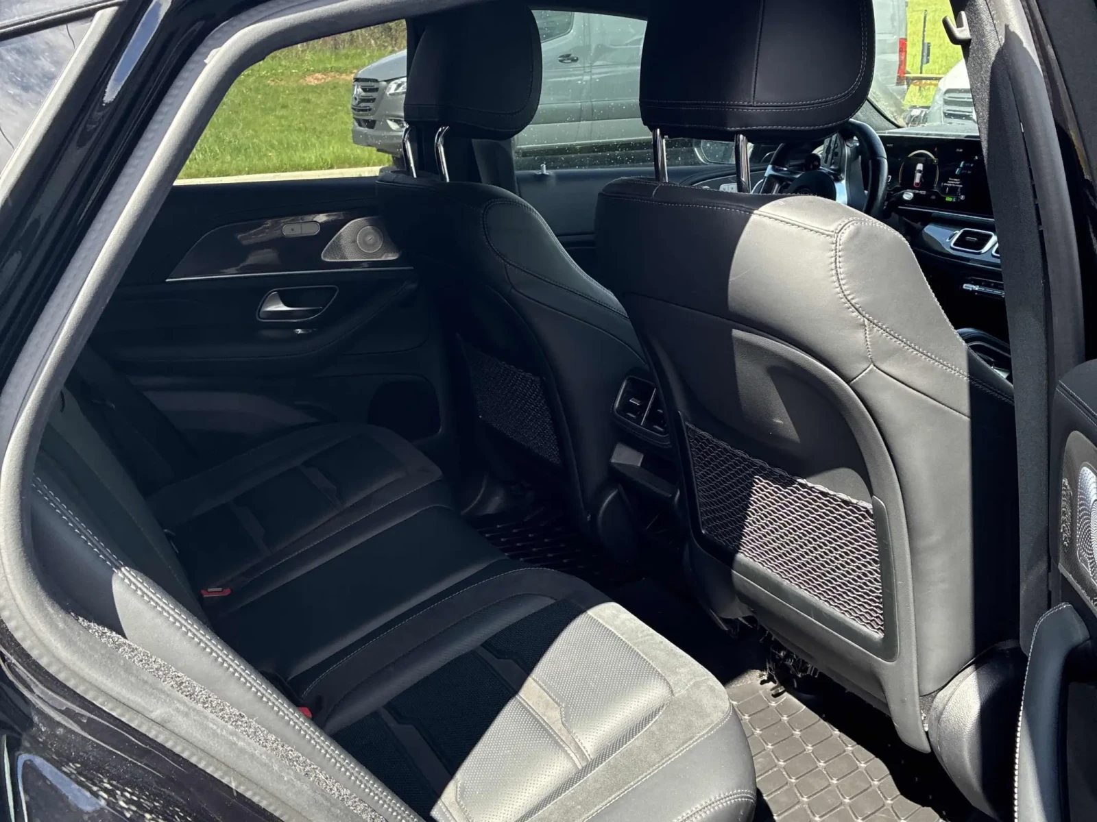 Mercedes-Benz GLE 53 4MATIC AMG * * CARFAX * * АВТО КРЕДИТ * * Цена до БГ * * , снимка 10 - Автомобили и джипове - 54528822