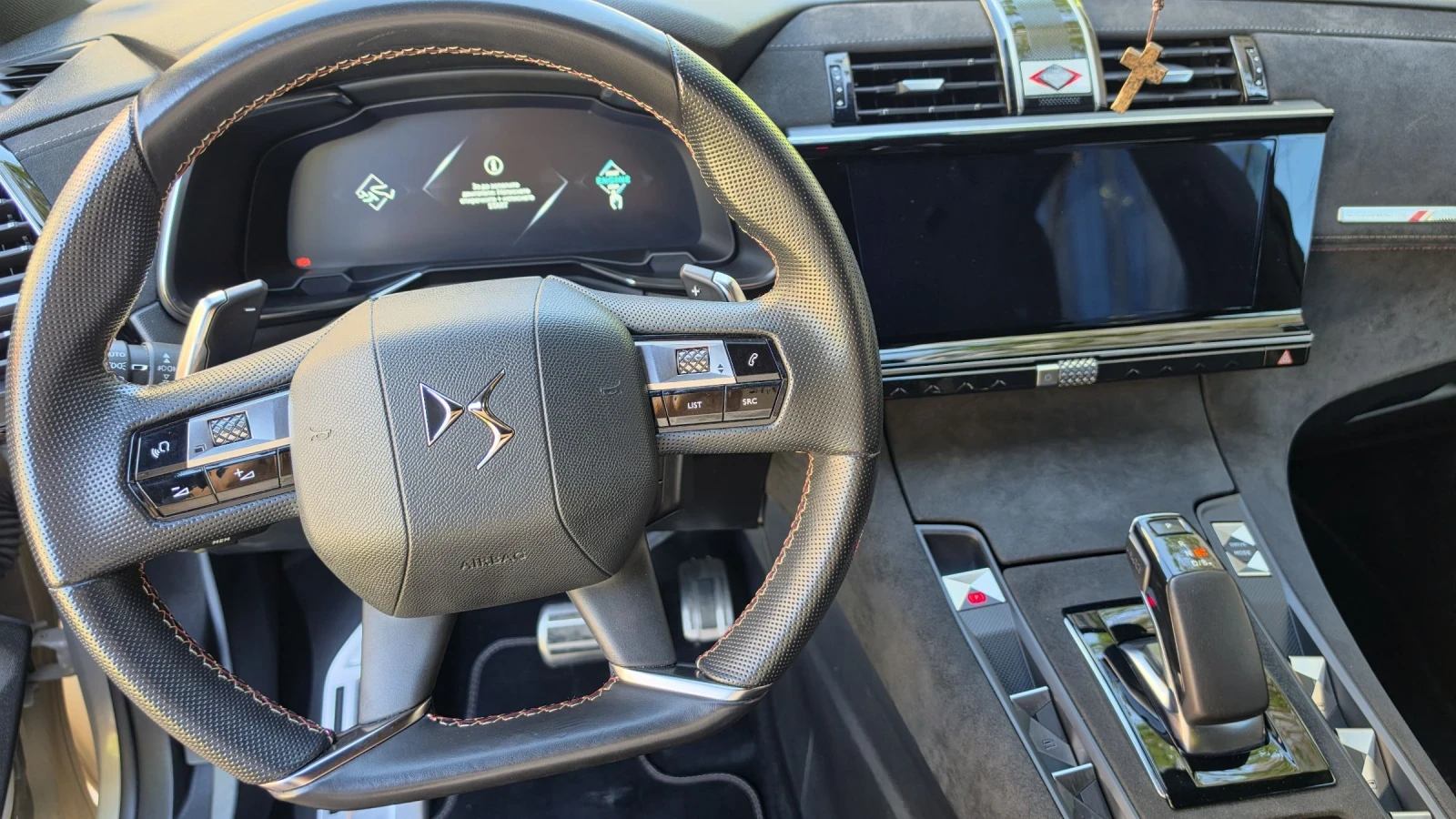 DS DS 7 Crossback Performance line* , снимка 11 - Автомобили и джипове - 54556770