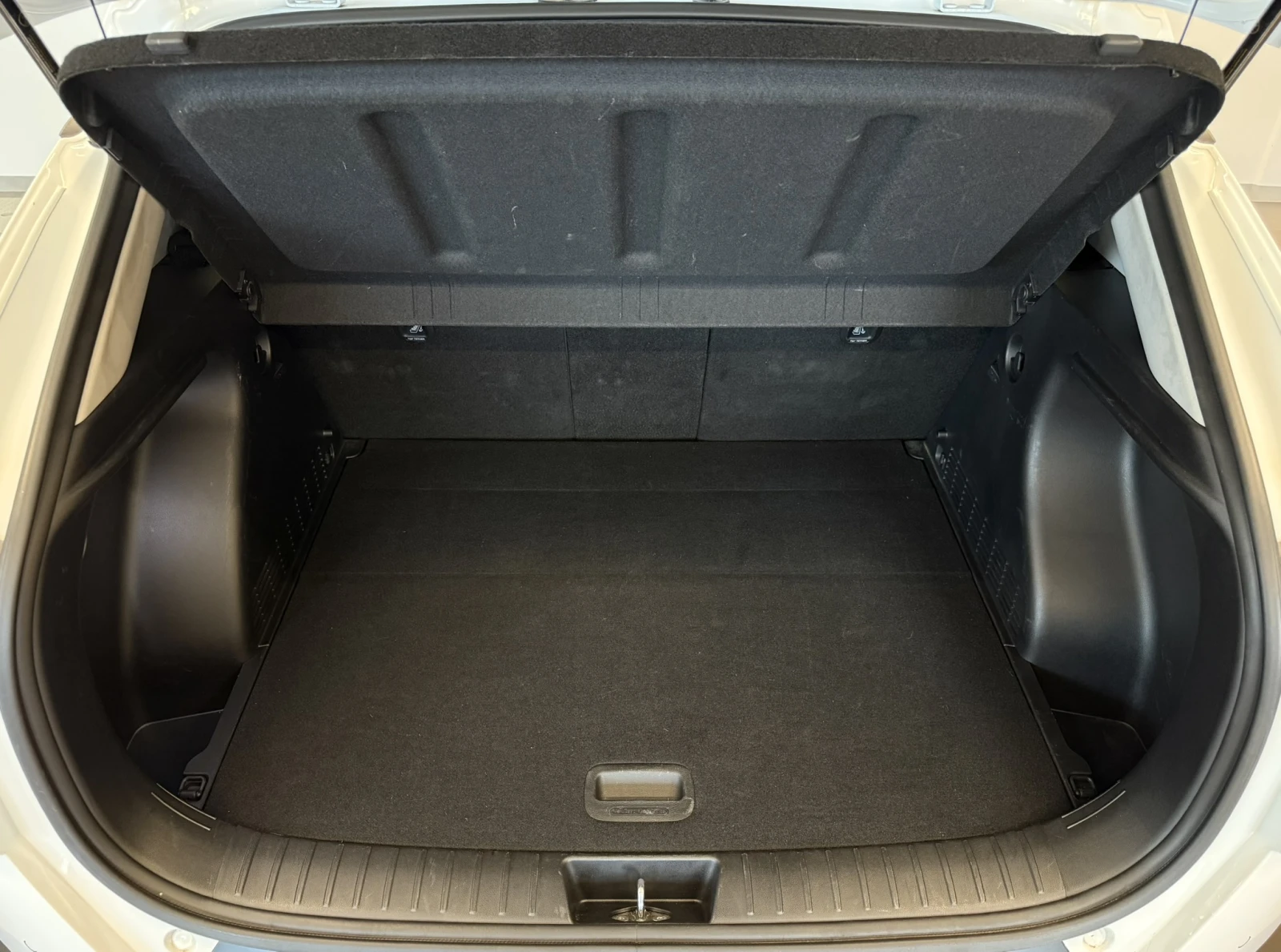 Hyundai Kona EXCLUSIVE HYBRID, снимка 17 - Автомобили и джипове - 54788062