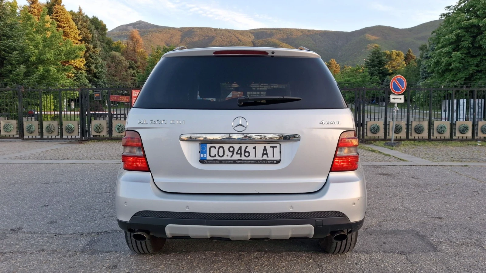 Mercedes-Benz ML 280 4-matic Кожа Подгреви Автопилот 1 собственик, снимка 5 - Автомобили и джипове - 54957195