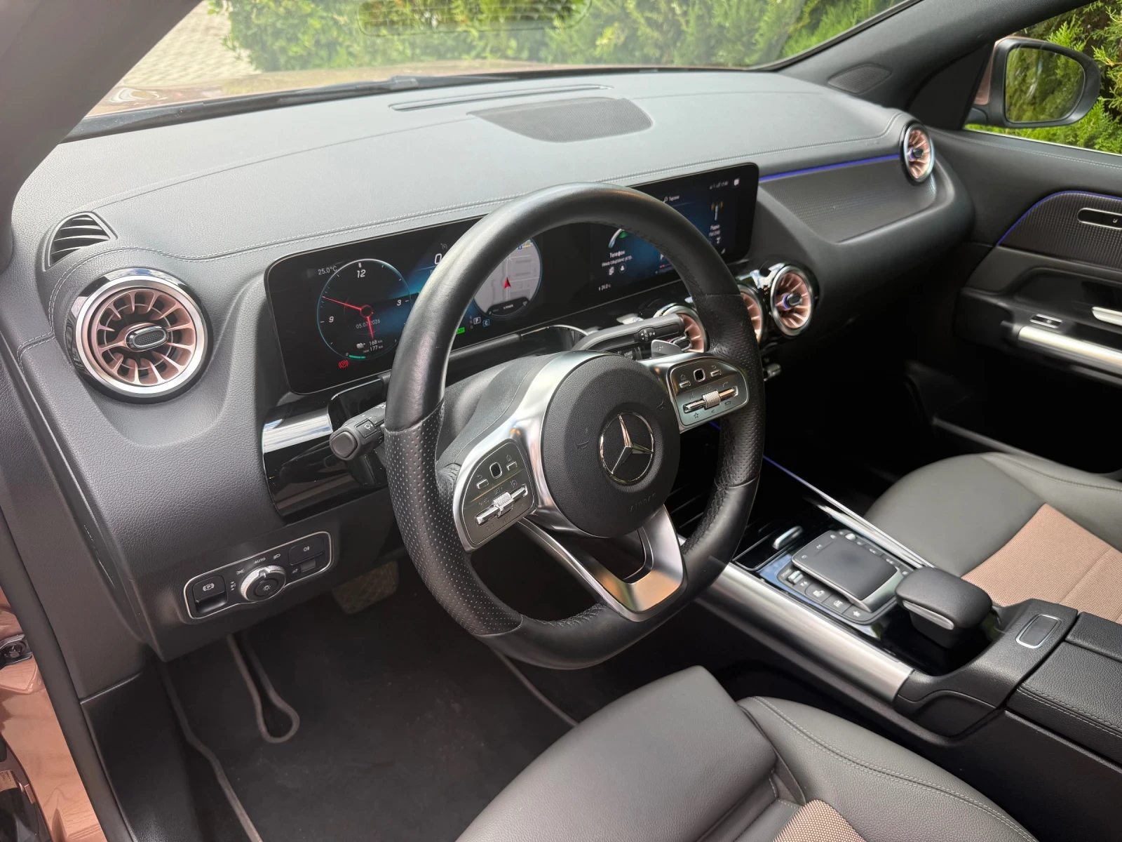 Mercedes-Benz EQA 250+ Германия- Led/Navi/Ambinent/Kamera , снимка 10 - Автомобили и джипове - 55179949