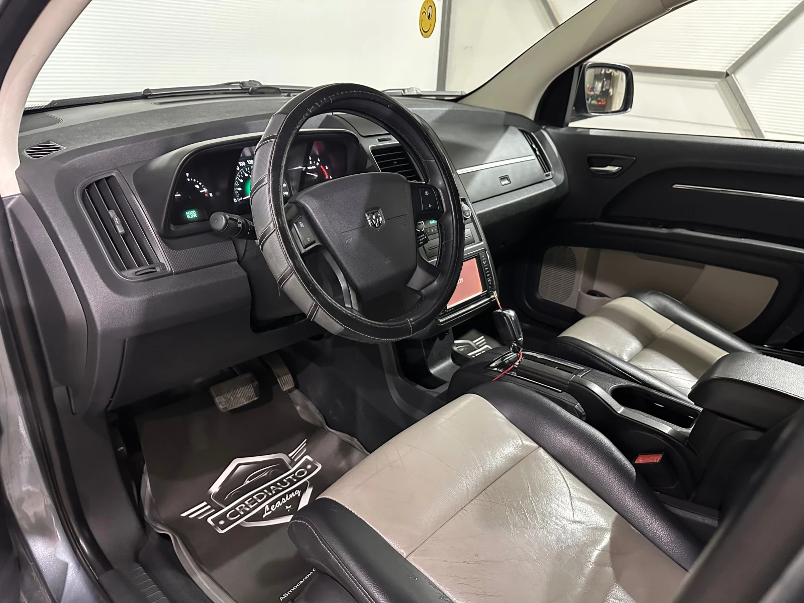 Dodge Journey AUTO^NAVI, снимка 7 - Автомобили и джипове - 55329720