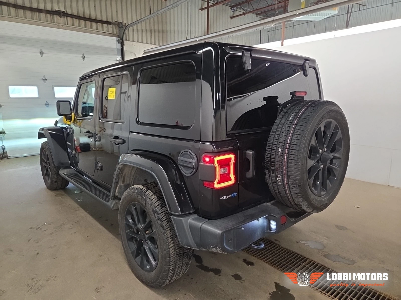 Jeep Wrangler, снимка 4 - Автомобили и джипове - 56126866