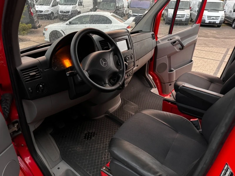 Mercedes-Benz Sprinter 513CDI до 3,5т. 3,62м. Клима EURO 5, снимка 12 - Бусове и автобуси - 42351805