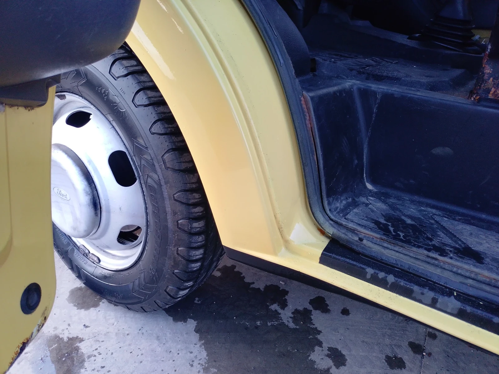 Ford Transit 2.4 90 к.с , снимка 15 - Бусове и автобуси - 54797663