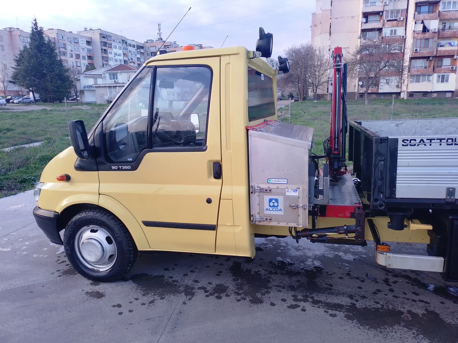 Ford Transit 2.4 90 к.с , снимка 11 - Бусове и автобуси - 54797663
