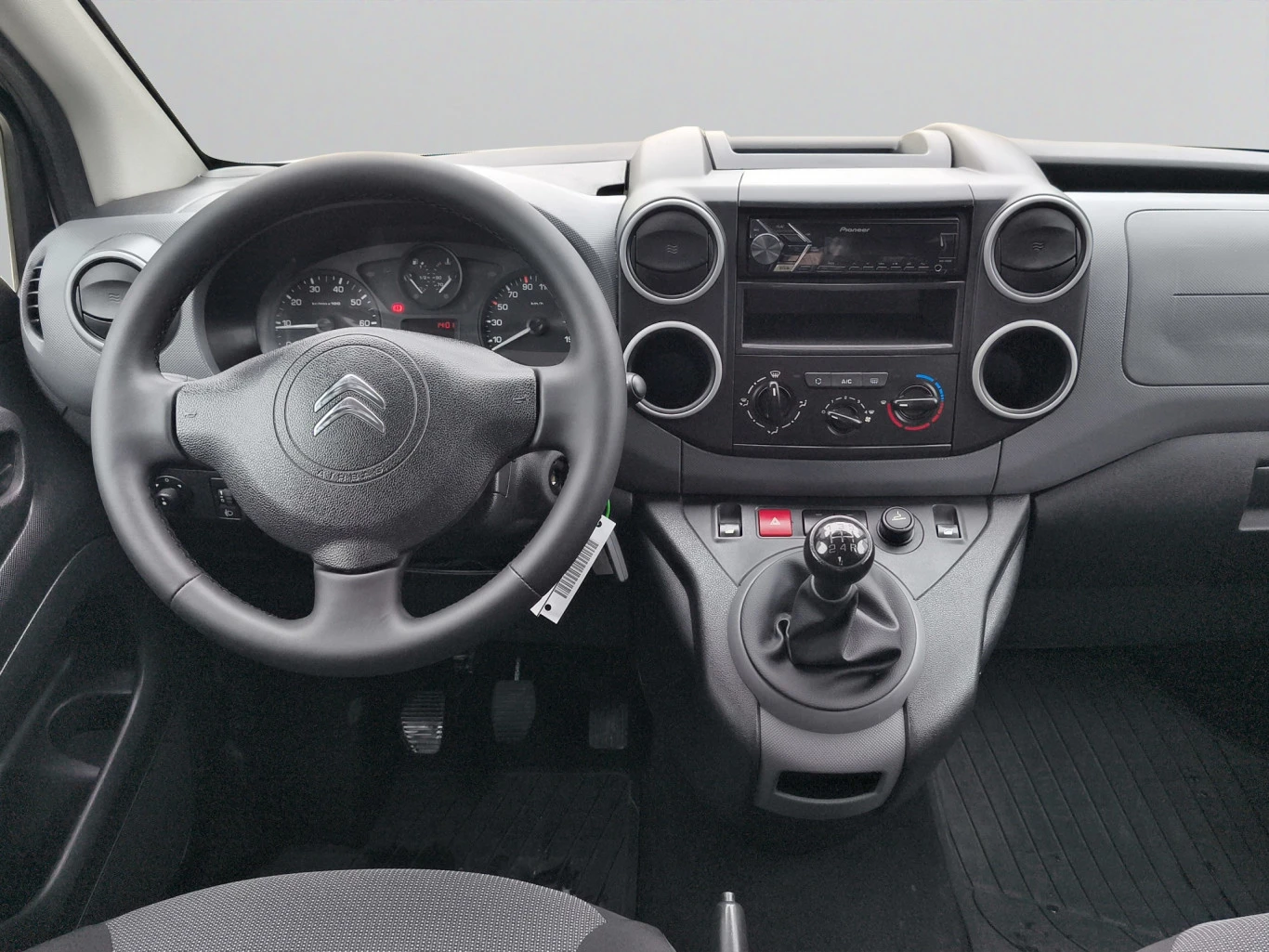 Citroen Berlingo 1.6 HDi 75 BVM5 E6//1807R16, снимка 11 - Бусове и автобуси - 55442457