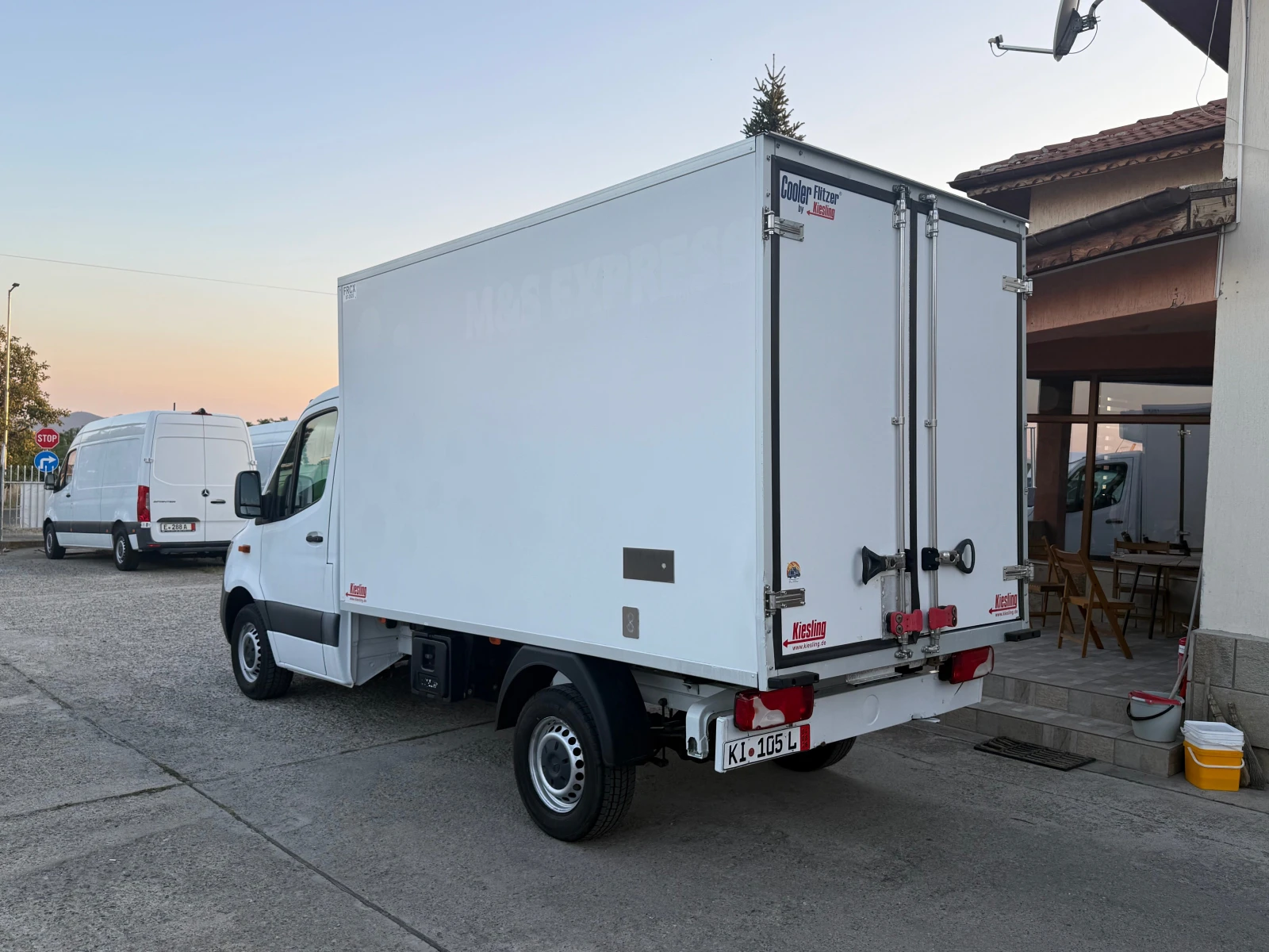 Mercedes-Benz Sprinter 316 Хладилен, EURO6, V-500MAX, FULL , снимка 4 - Бусове и автобуси - 55537174