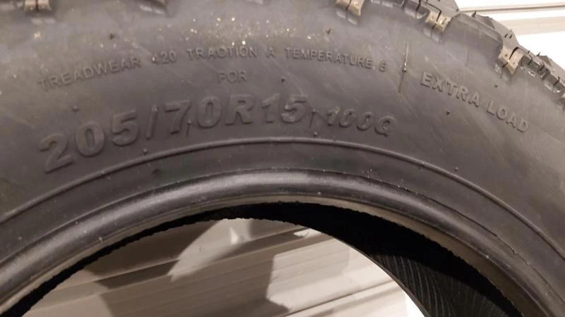 Гуми Всесезонни 205/70R15, снимка 8 - Гуми и джанти - 27689608