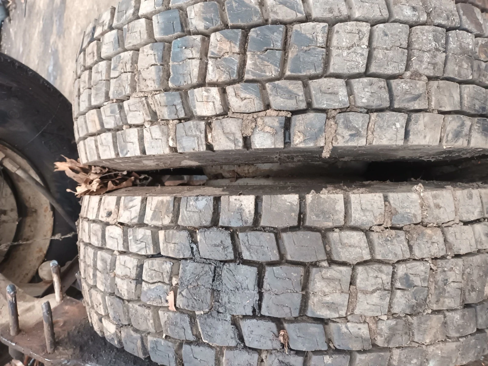 ���� � ������ 295/80R22.5 | Mobile.bg � ����������� 12