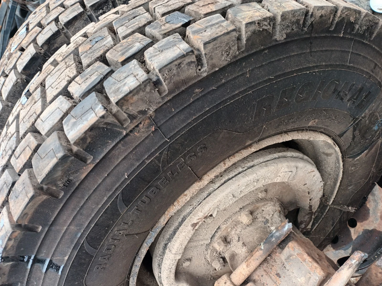 ���� � ������ 295/80R22.5 | Mobile.bg � ����������� 8