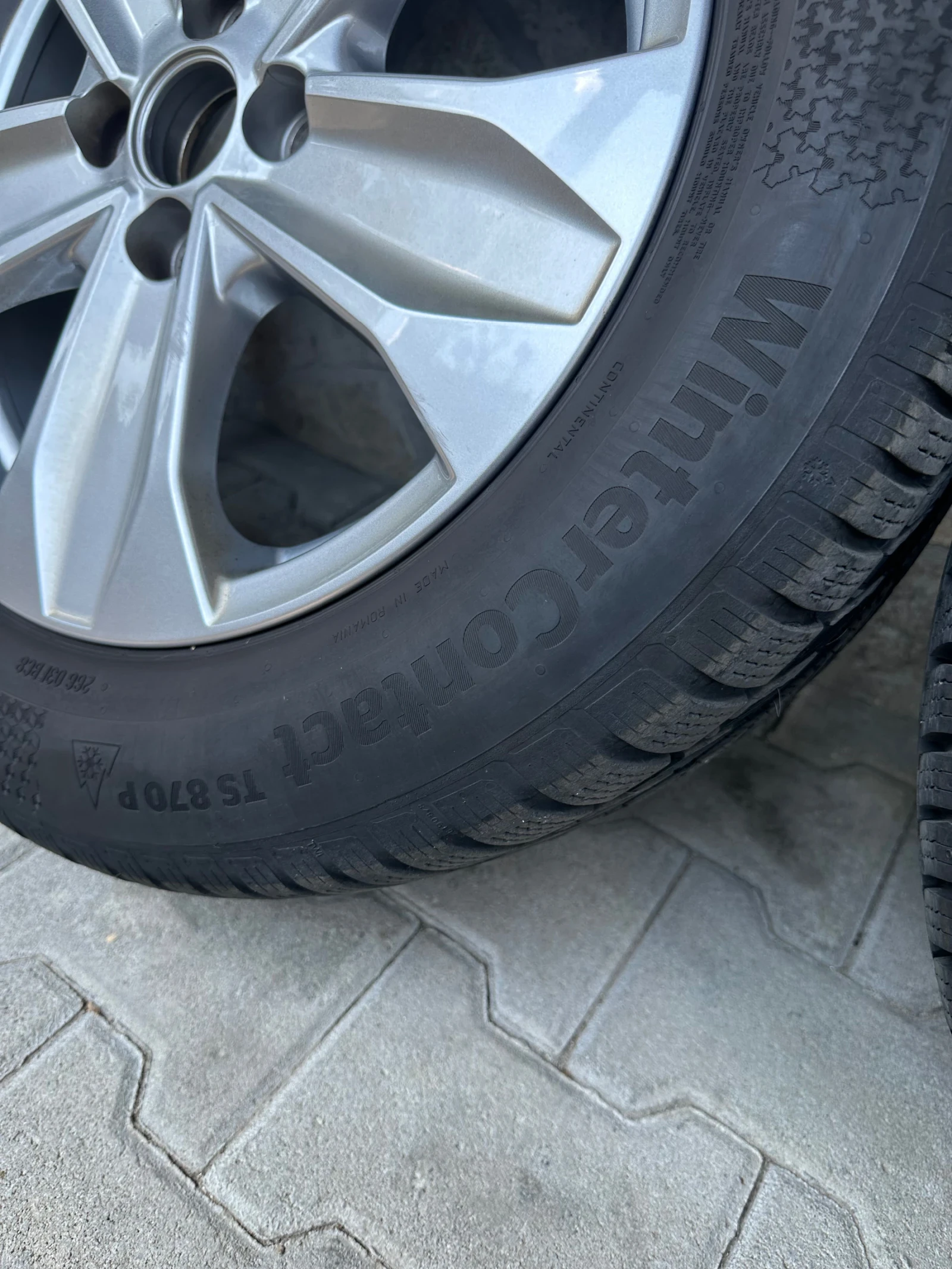 Гуми с джанти Continental 205/60R16, снимка 3 - Гуми и джанти - 55177123