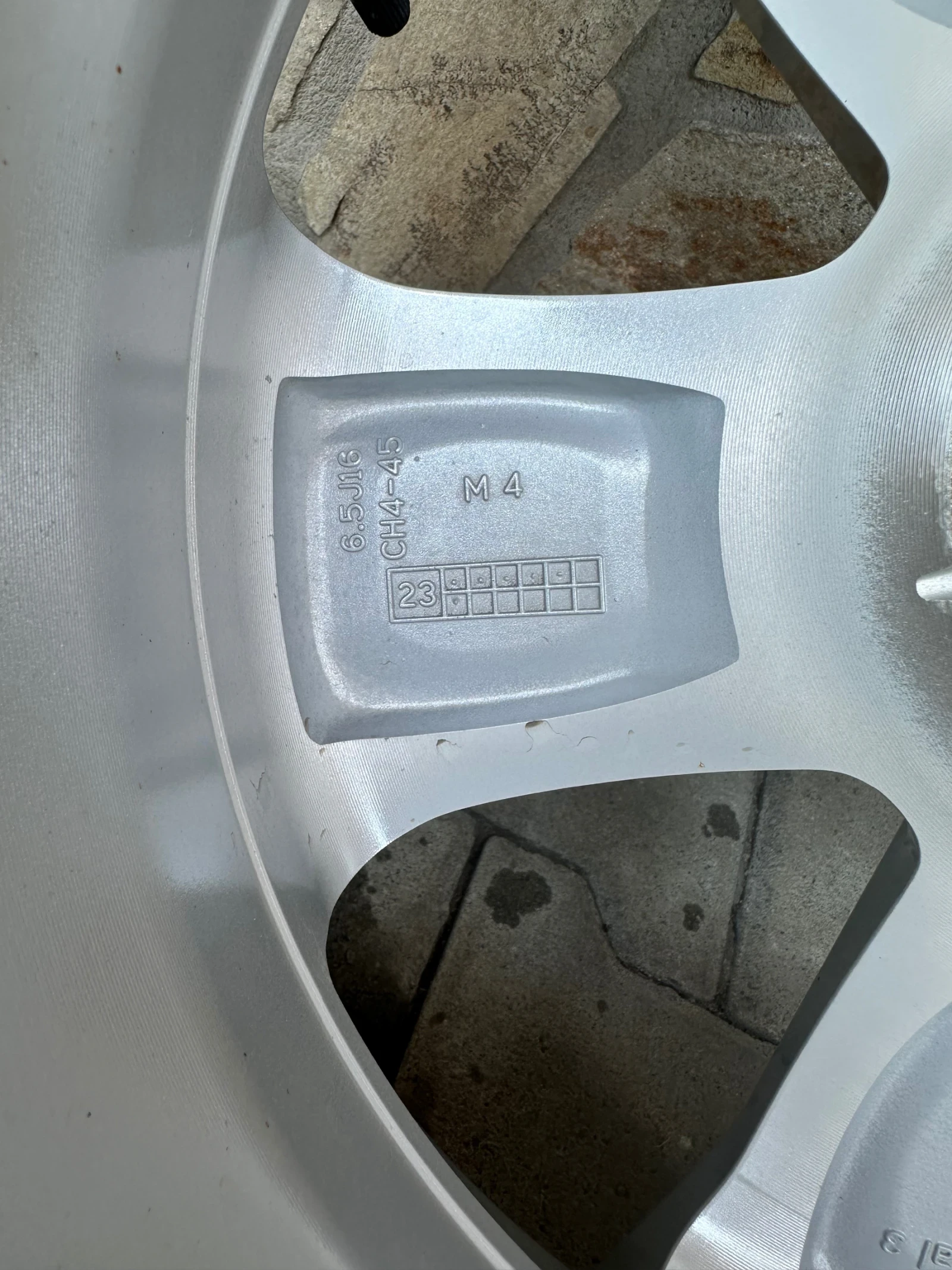 Гуми с джанти Continental 205/60R16, снимка 8 - Гуми и джанти - 55177123