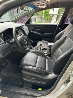 Kia Carens, снимка 8