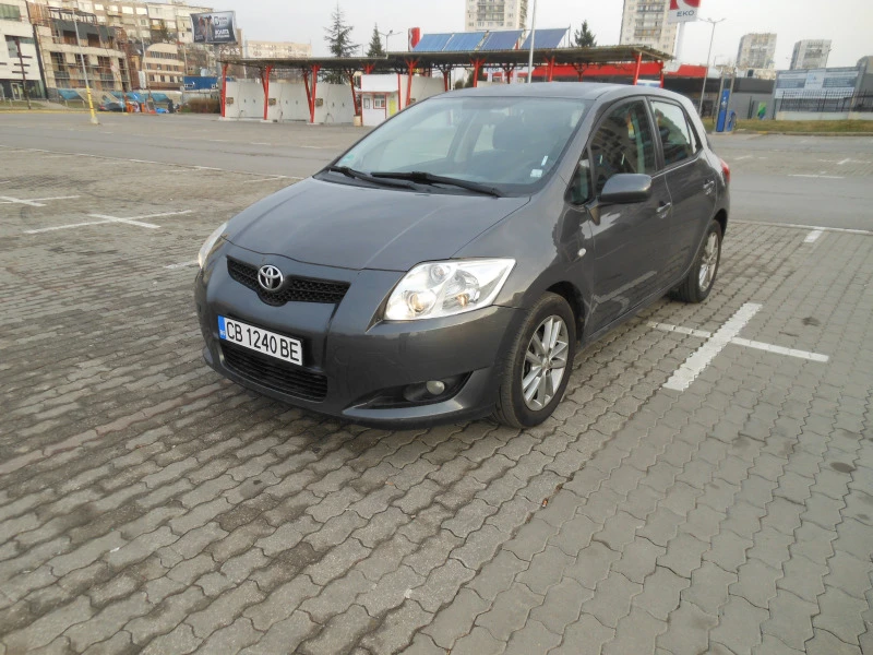 Toyota Auris 1, 4, снимка 1 - Автомобили и джипове - 44630744