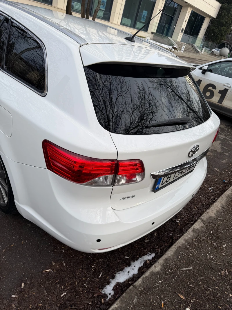 Toyota Avensis, снимка 5 - Автомобили и джипове - 48482087