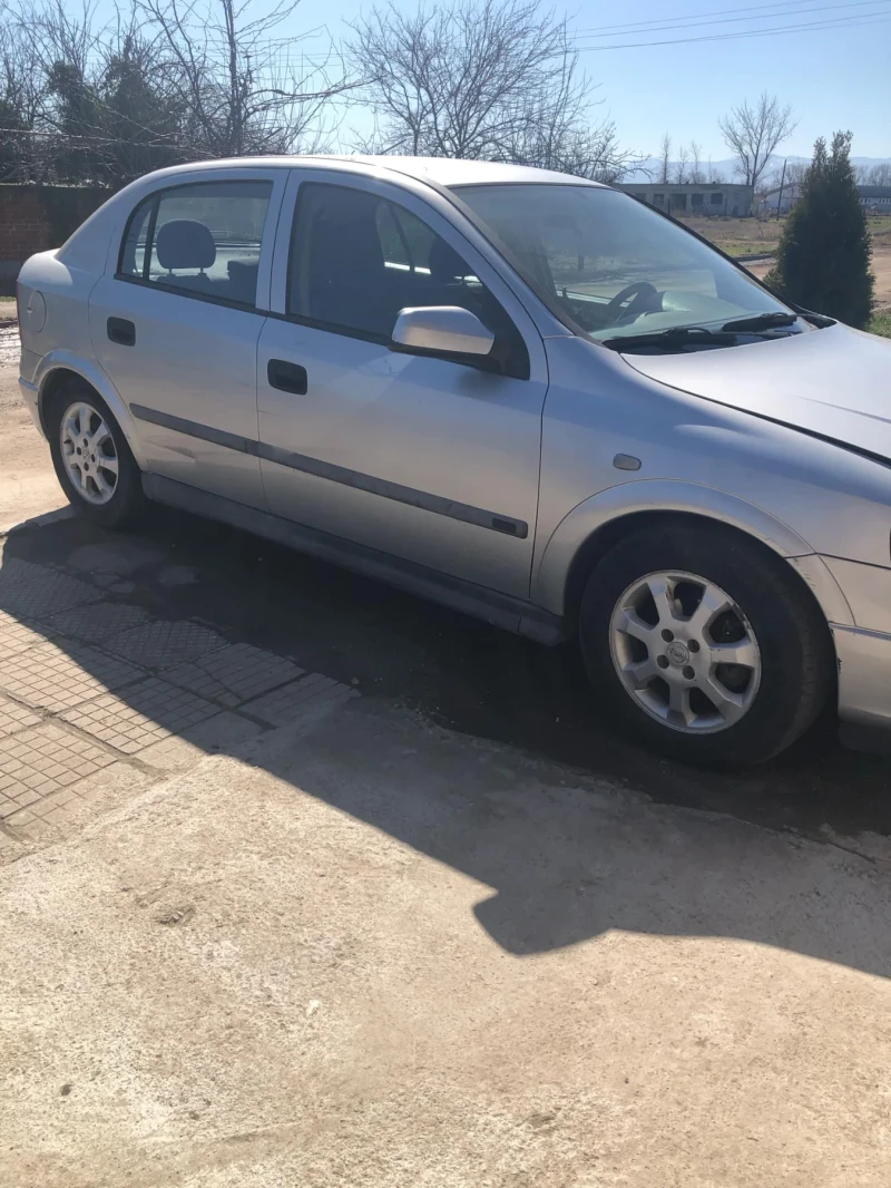 Opel Astra, снимка 2 - Автомобили и джипове - 49454900