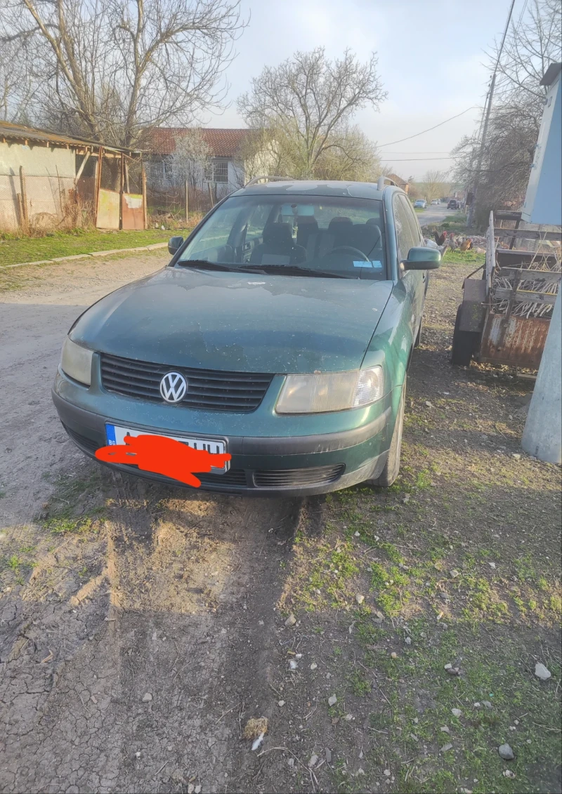 VW Passat, снимка 1 - Автомобили и джипове - 49518083