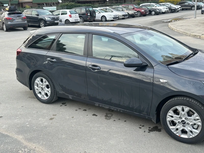 Kia Ceed, снимка 6 - Автомобили и джипове - 49547018